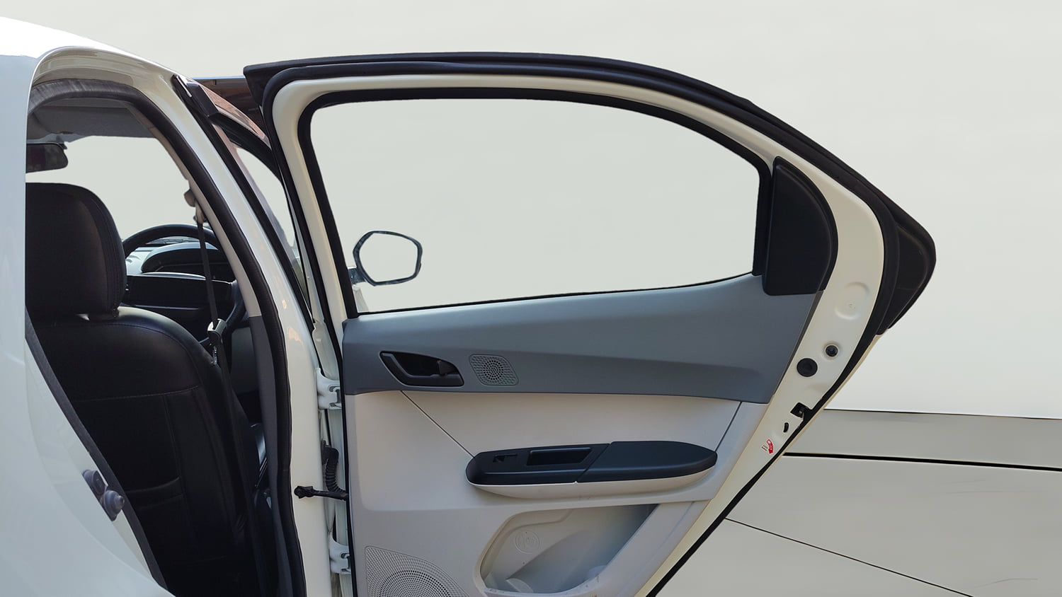Used 2025 Tata Tiago XT Petrol Manual interior RIGHT REAR DOOR OPEN VIEW