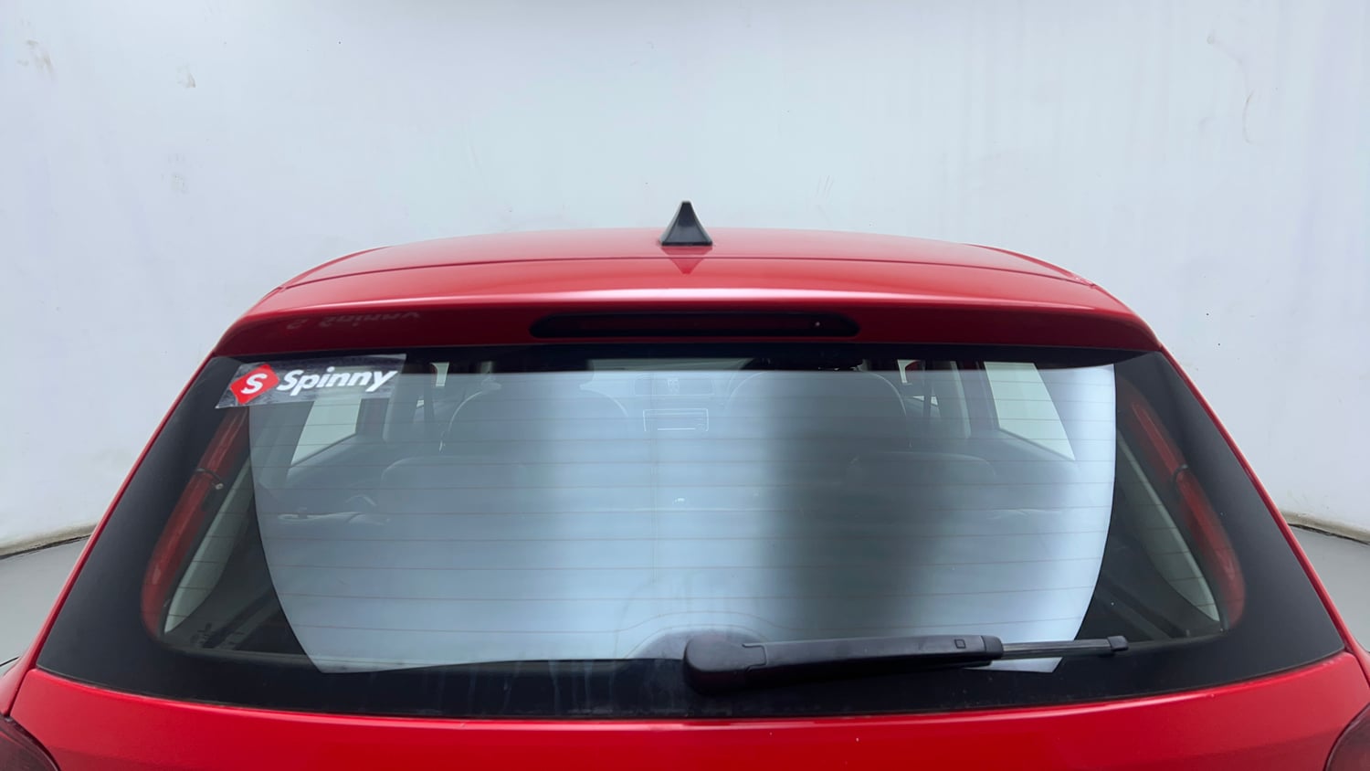 Used 2019 Volkswagen Polo Comfortline 1.0L (P) Petrol Manual exterior BACK WINDSHIELD VIEW