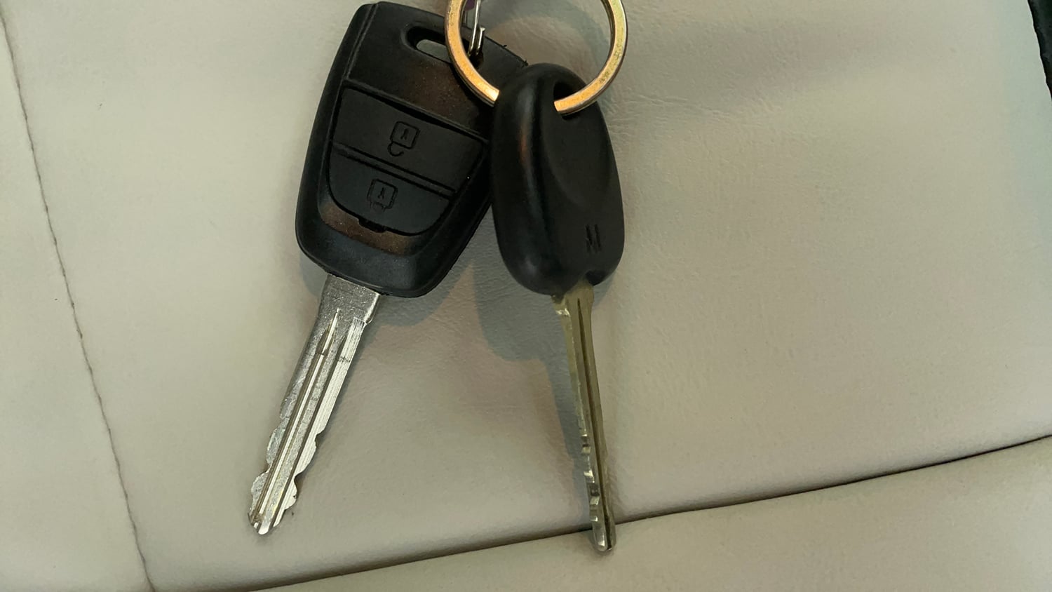 Used 2018 Hyundai Grand i10 Sportz 1.2 Kappa VTVT Petrol Manual extra CAR KEY VIEW