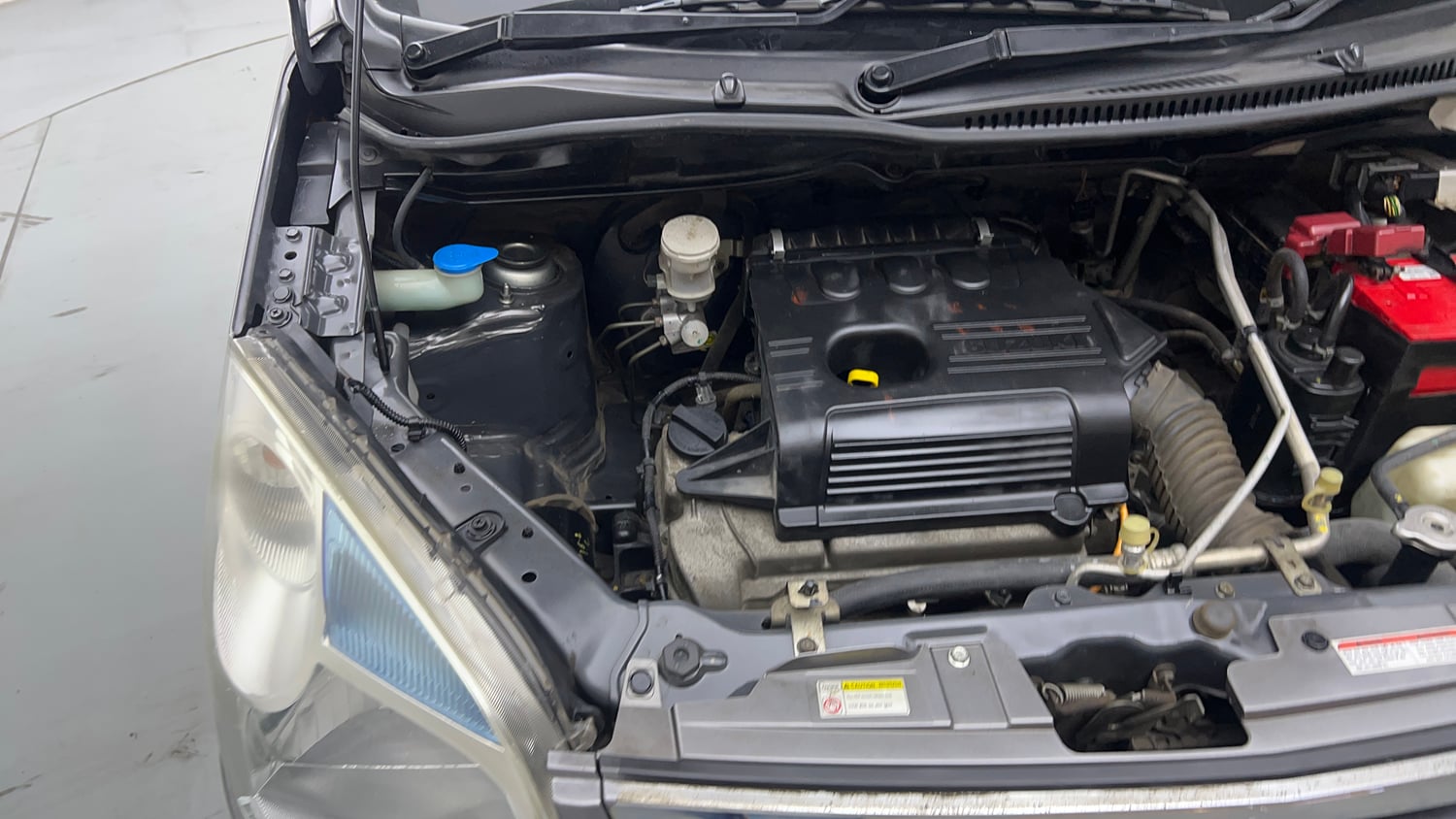 Used 2016 Maruti Suzuki Wagon R 1.0 VXI AMT Petrol Automatic engine ENGINE RIGHT SIDE VIEW