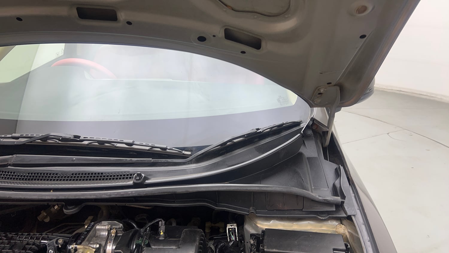 Used 2019 Honda City ZX Petrol Petrol Manual engine ENGINE LEFT SIDE HINGE & APRON VIEW