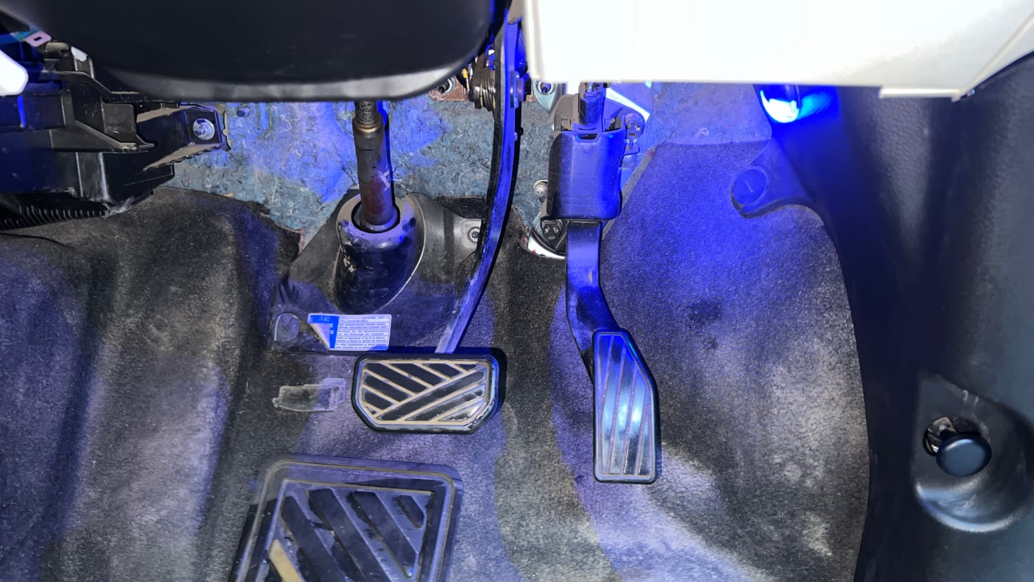 Used 2018 Maruti Suzuki Ignis Delta 1.2 AMT Petrol Automatic interior PEDALS VIEW