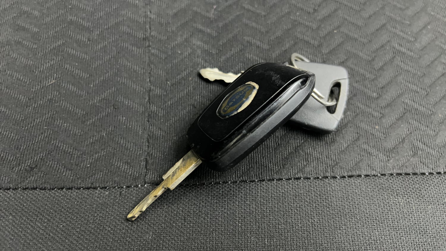 Used 2018 Datsun Redi-GO T(O) 1.0 AMT Petrol Automatic extra CAR KEY VIEW