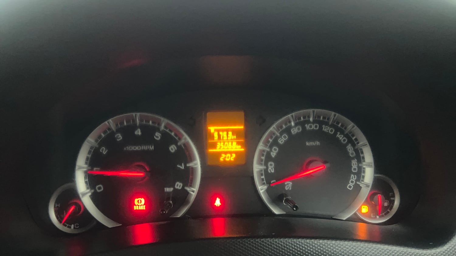 Used 2015 Maruti Suzuki Swift VXi Petrol Manual interior CLUSTERMETER VIEW