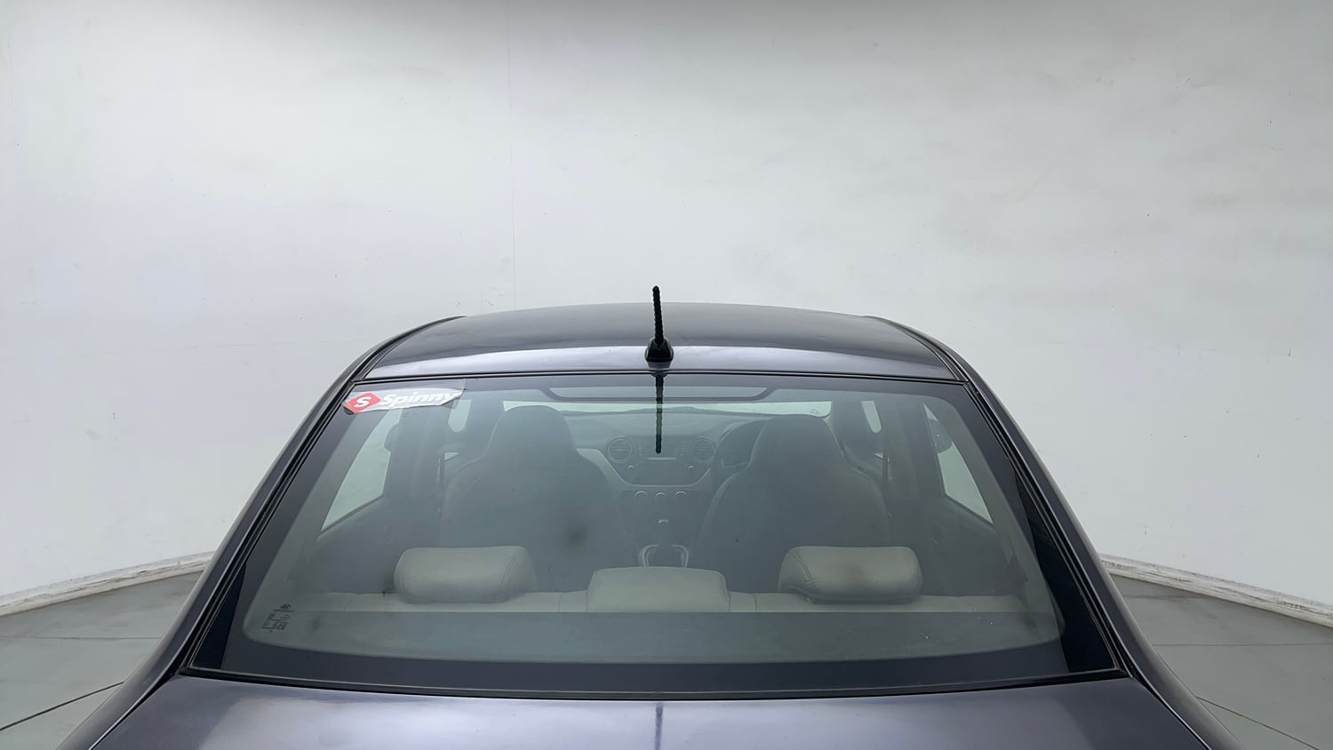 Used 2018 Hyundai Xcent E+ CNG (Outside Fitted) Cng Manual exterior BACK WINDSHIELD VIEW