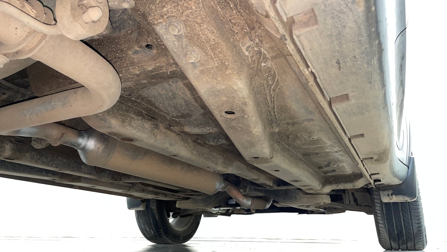 Used 2019 Tata Nexon XZ Plus Diesel Diesel Manual extra REAR RIGHT UNDERBODY VIEW