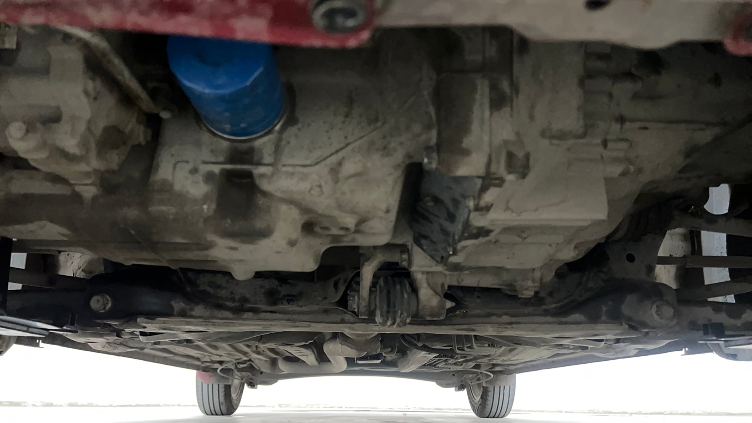 Used 2018 Honda Amaze 1.2 V MT Petrol Petrol Manual extra FRONT LEFT UNDERBODY VIEW