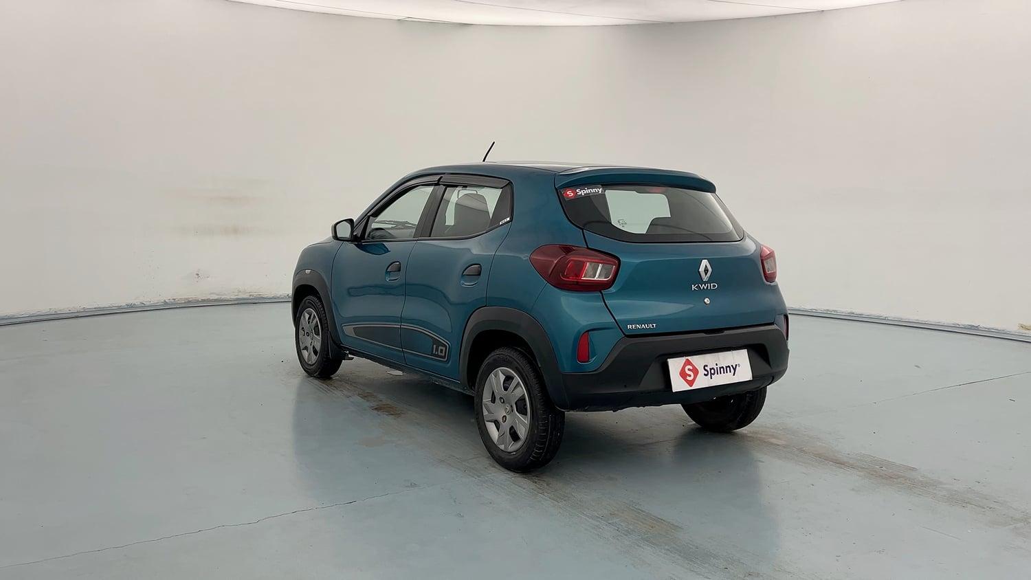 Used 2021 Renault Kwid RXT 1.0 (O) Petrol Manual exterior LEFT REAR CORNER VIEW