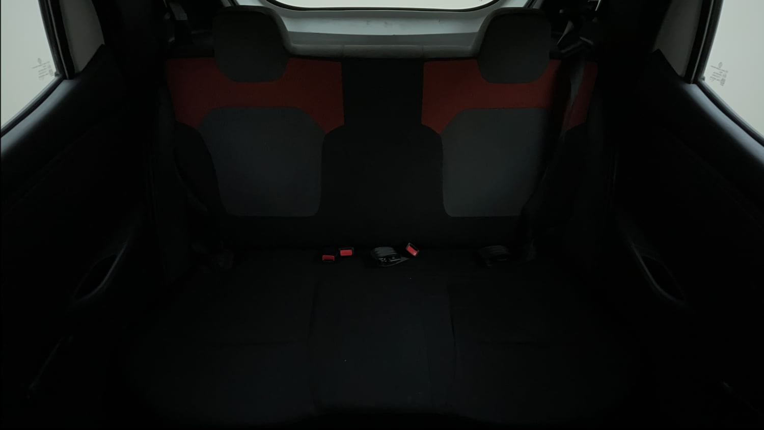 Used 2015 Renault Kwid RXT Petrol Manual interior REAR SEAT CONDITION VIEW