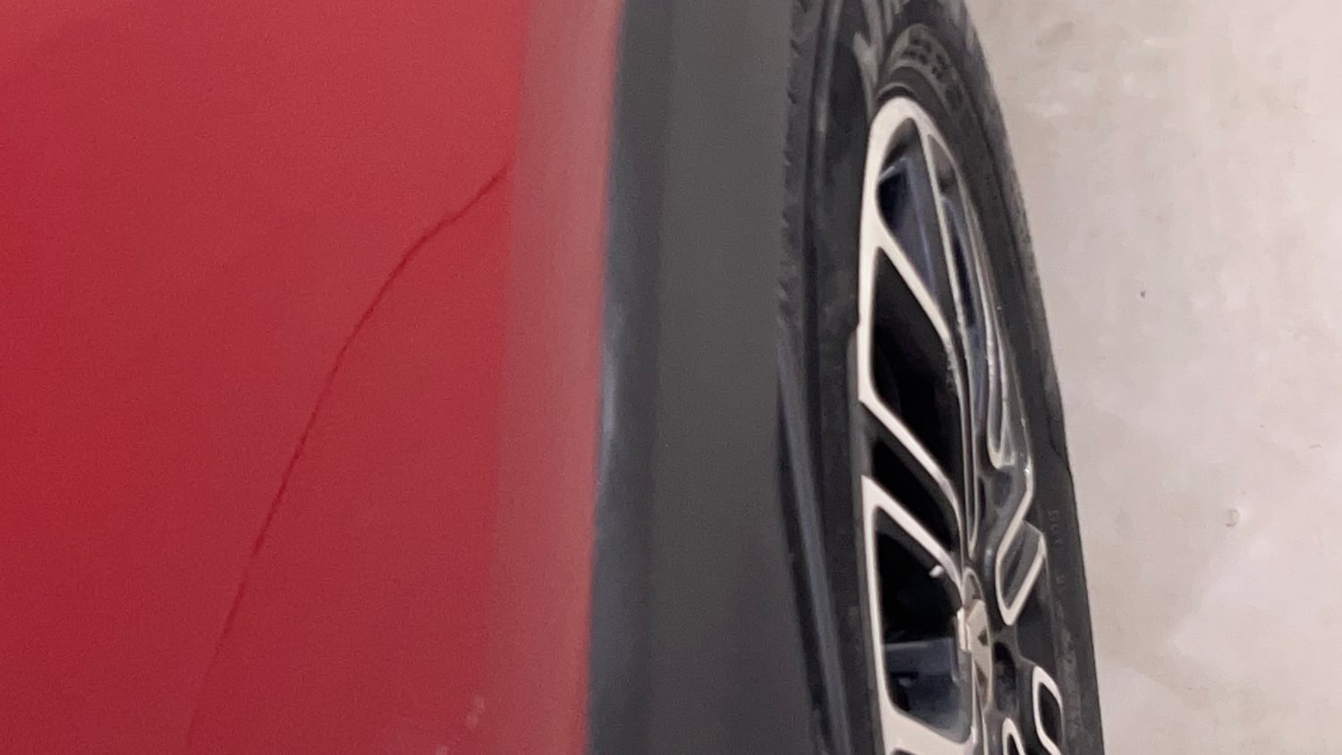 Used 2021 Renault Triber RXZ Petrol Manual dents MINOR SCRATCH