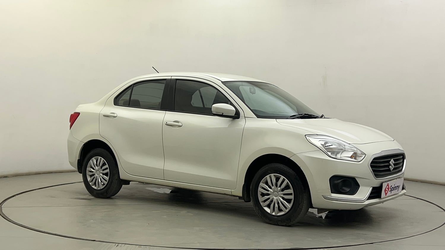 Used 2019 Maruti Suzuki Dzire VXi Petrol Manual exterior RIGHT FRONT CORNER VIEW