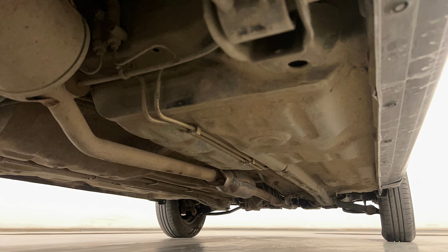 Used 2015 Maruti Suzuki Alto 800 Lxi Petrol Manual extra REAR RIGHT UNDERBODY VIEW