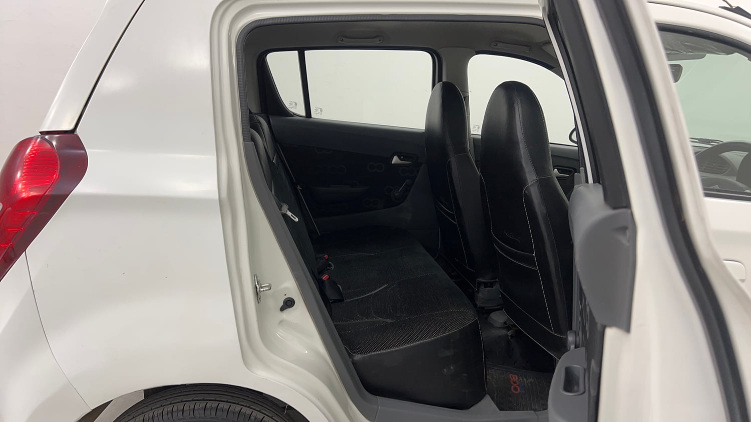 Used 2014 Maruti Suzuki Alto 800 Lxi Petrol Manual interior RIGHT SIDE REAR DOOR CABIN VIEW