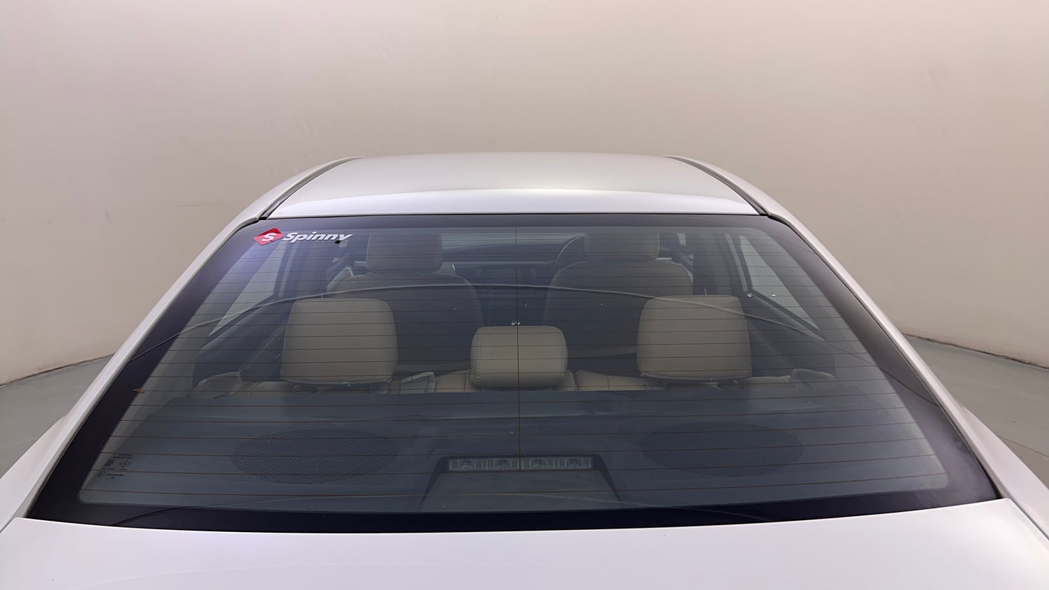 Used 2015 Toyota Corolla Altis G Petrol Petrol Manual exterior BACK WINDSHIELD VIEW