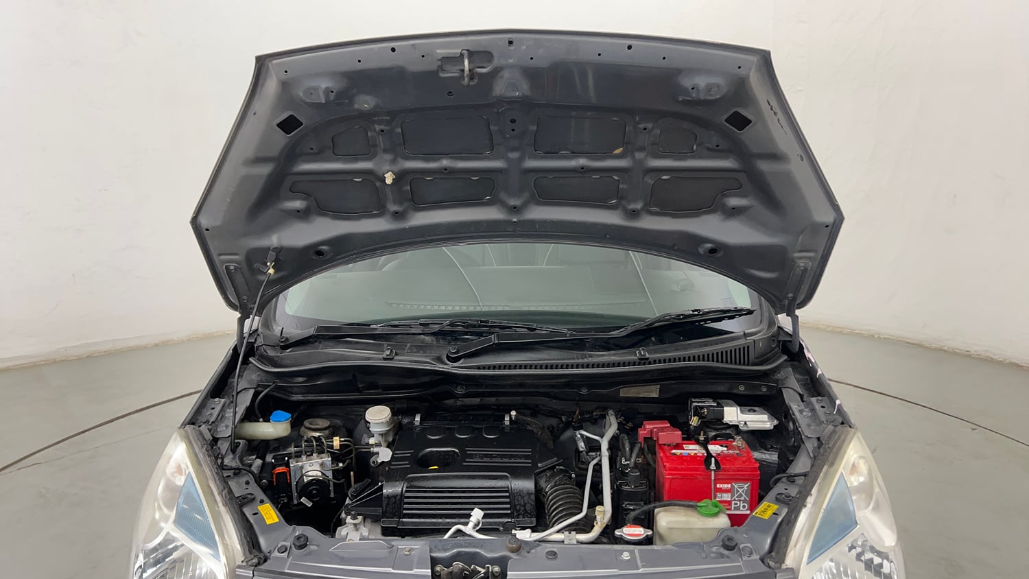 Used 2016 Maruti Suzuki Wagon R 1.0 VXI AMT Petrol Automatic engine ENGINE & BONNET OPEN FRONT VIEW