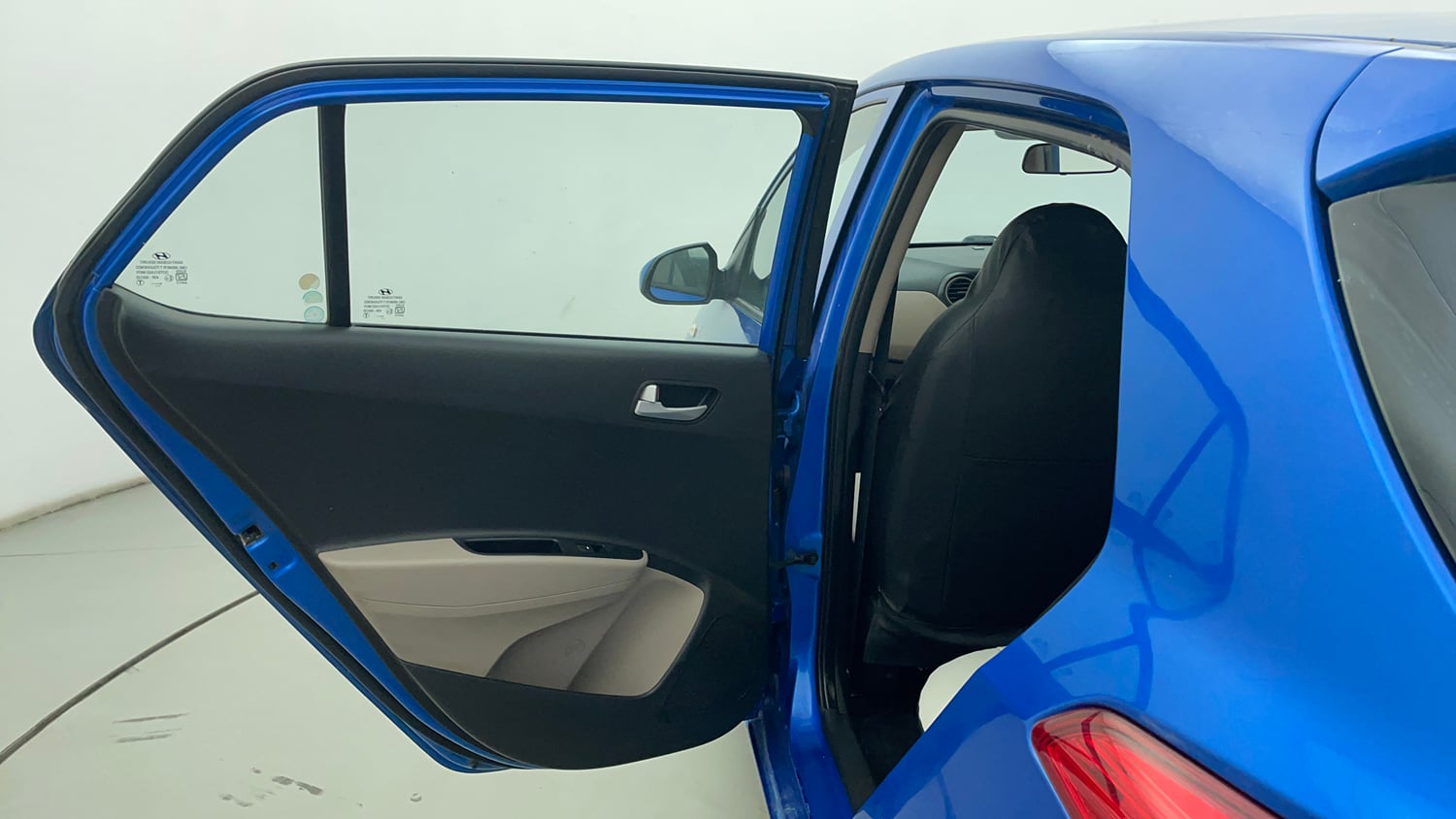 Used 2018 Hyundai Grand i10 Sportz 1.2 Kappa VTVT Petrol Manual interior LEFT REAR DOOR OPEN VIEW