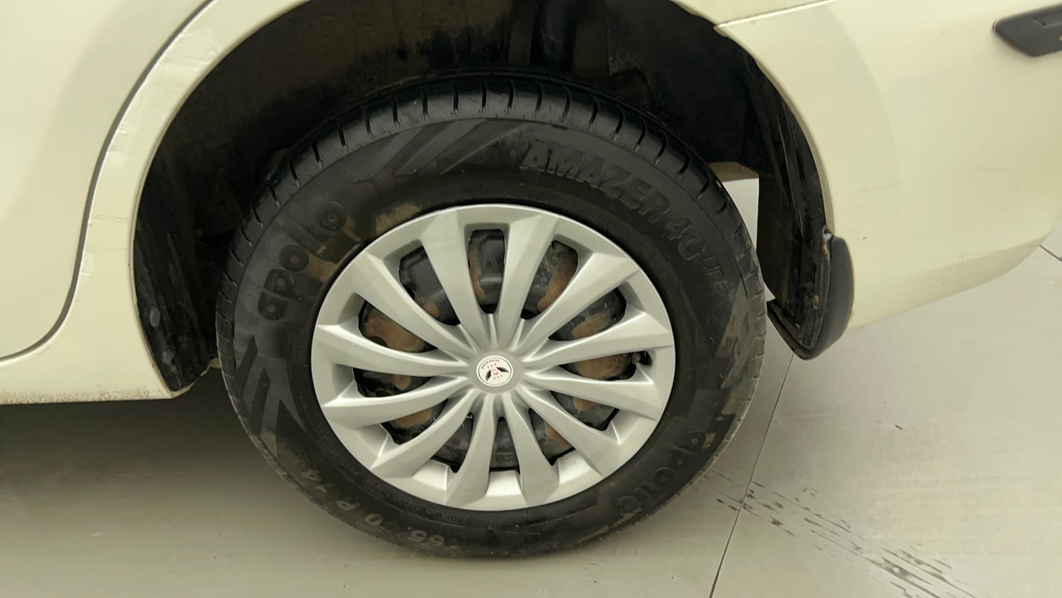Used 2019 Maruti Suzuki Dzire VXi Petrol Manual tyres LEFT REAR TYRE RIM VIEW