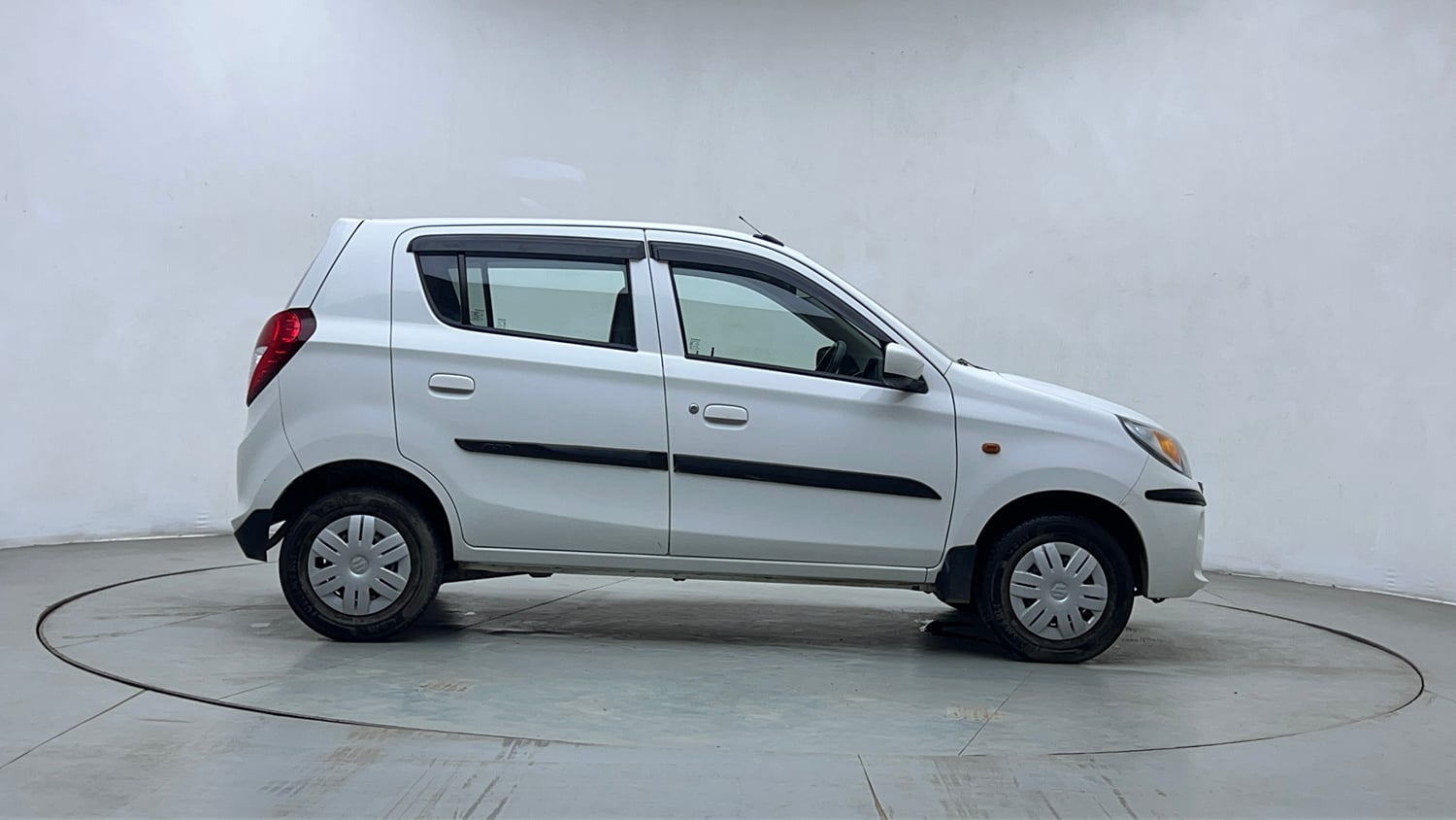 Used 2023 Maruti Suzuki Alto 800 VXi Petrol Manual exterior RIGHT SIDE VIEW