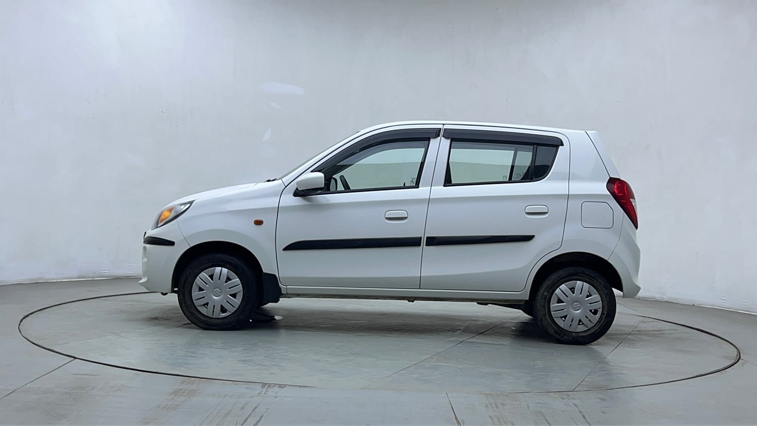 Used 2023 Maruti Suzuki Alto 800 VXi Petrol Manual exterior LEFT SIDE VIEW