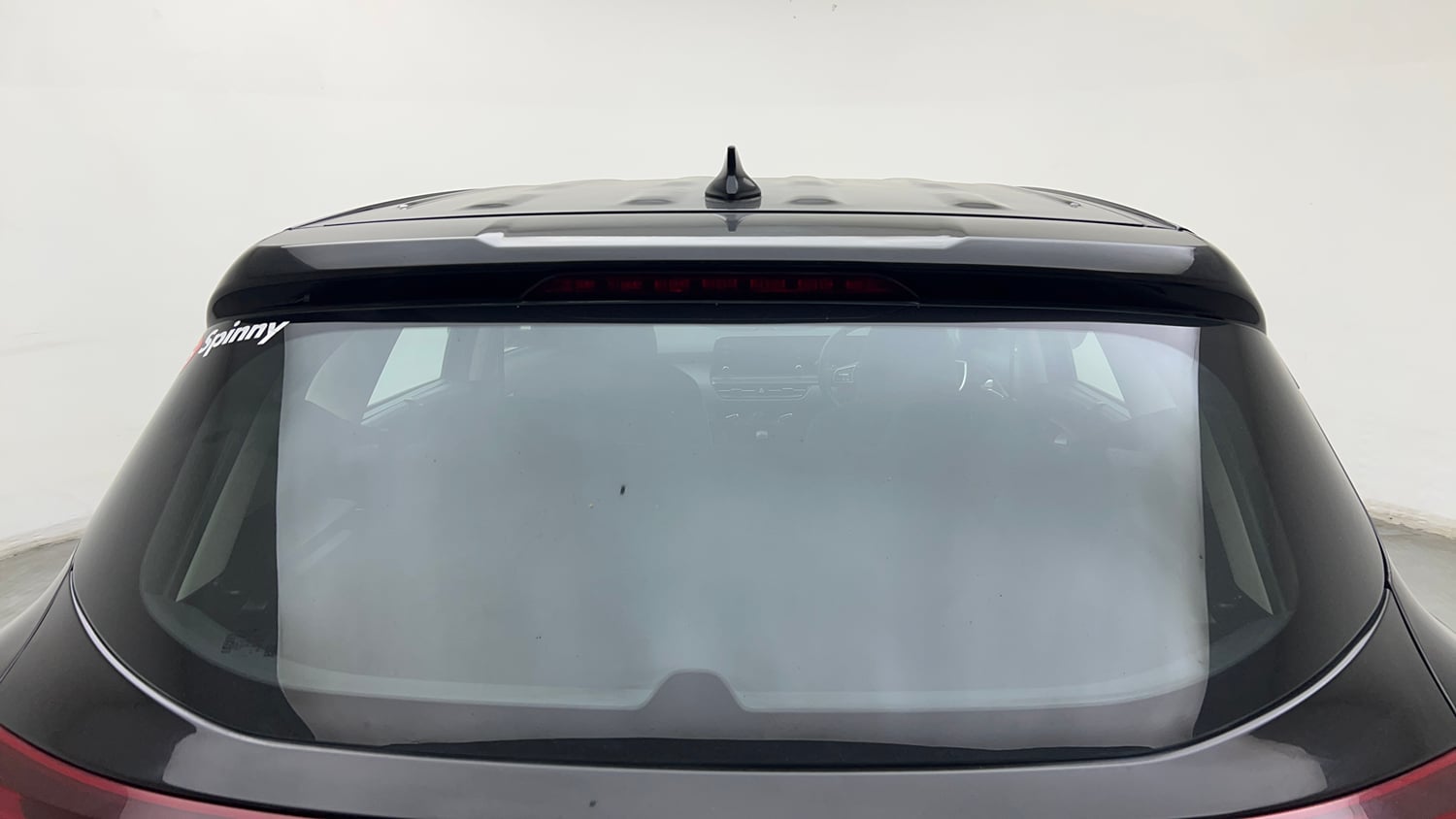 Used 2025 Kia Seltos HTE (O)1.5 Petrol MT Petrol Manual exterior BACK WINDSHIELD VIEW