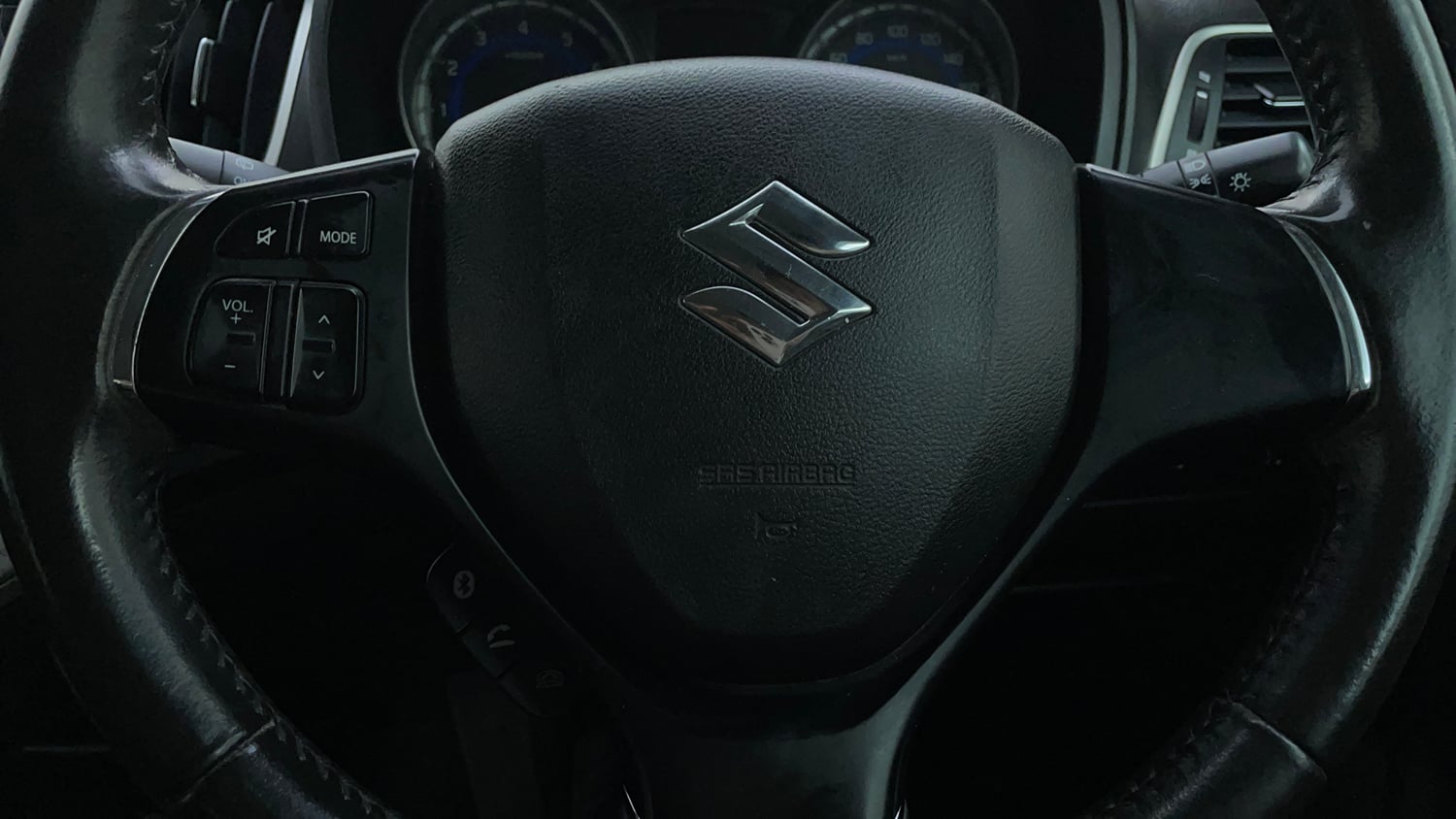 Used 2018 Maruti Suzuki Baleno Zeta 1.2 AT Petrol Automatic top_features Airbags
