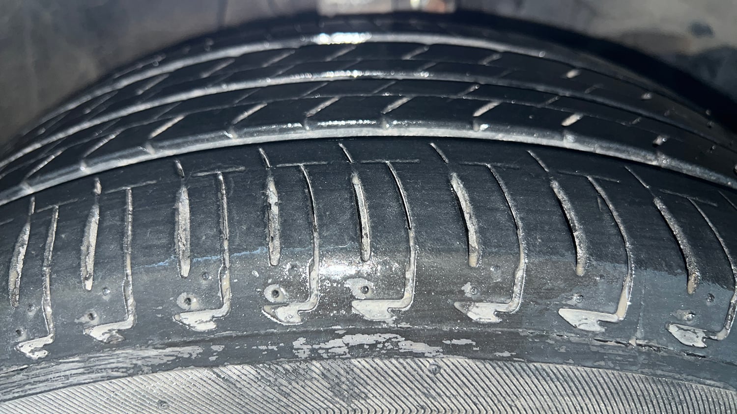 Used 2022 Honda City ZX CVT Petrol Petrol Automatic tyres RIGHT FRONT TYRE TREAD VIEW