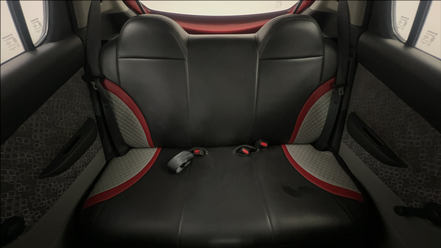Used 2016 Maruti Suzuki Alto 800 VXi Petrol Manual interior REAR SEAT CONDITION VIEW