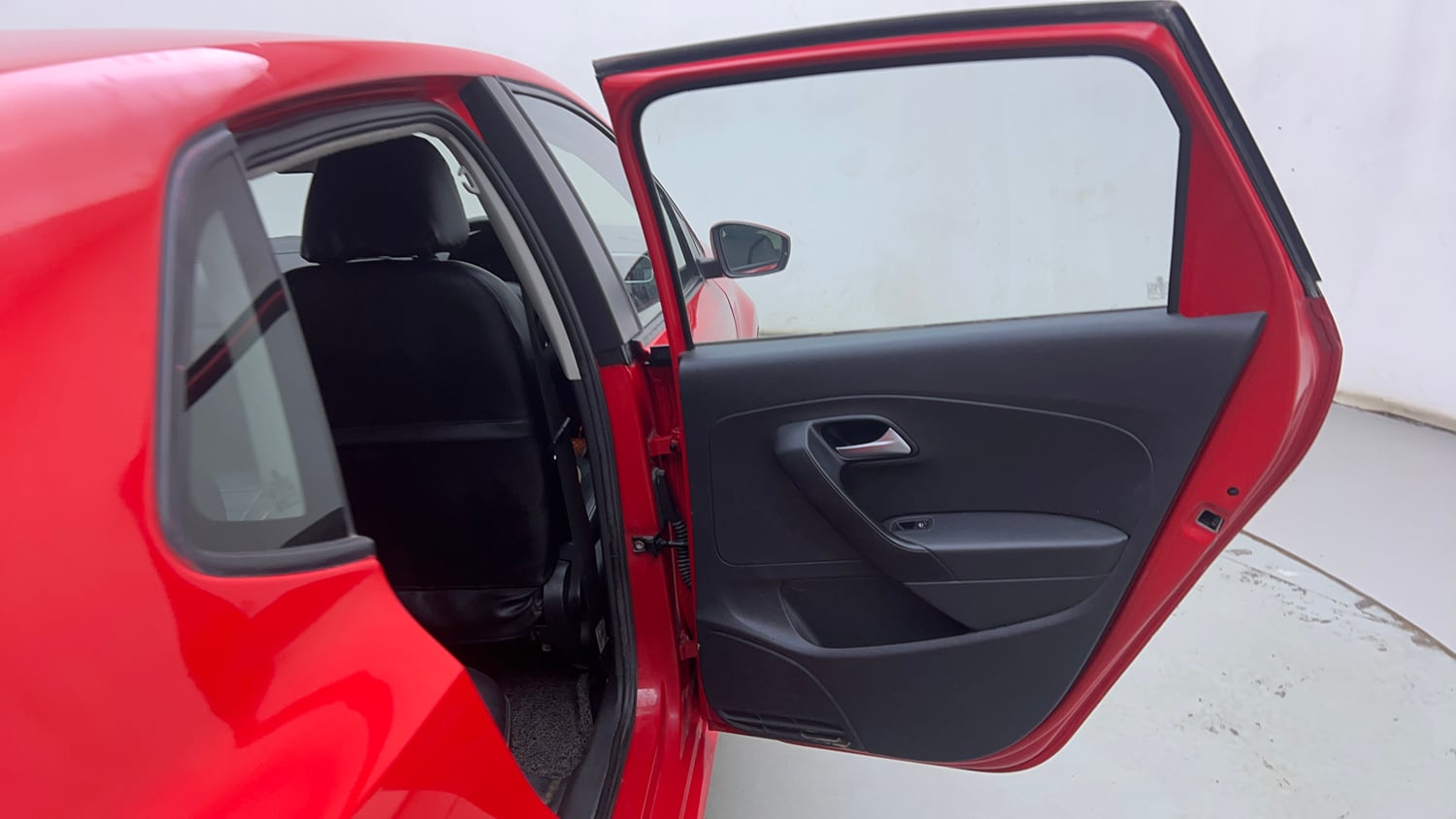 Used 2019 Volkswagen Polo Comfortline 1.0L (P) Petrol Manual interior RIGHT REAR DOOR OPEN VIEW