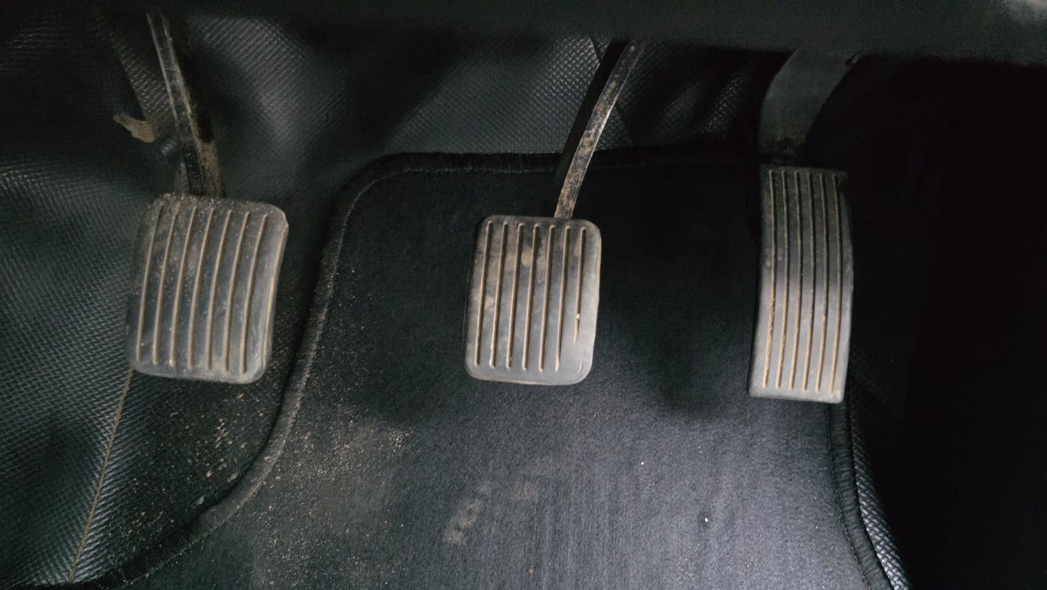 Used 2014 Hyundai Xcent S 1.2 (O) Petrol Manual interior PEDALS VIEW