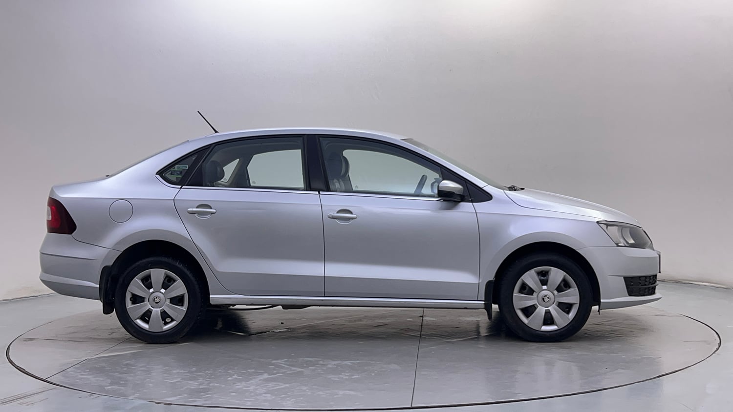 Used 2020 Skoda Rapid Active 1.0 TSI MT Petrol Manual exterior RIGHT SIDE VIEW