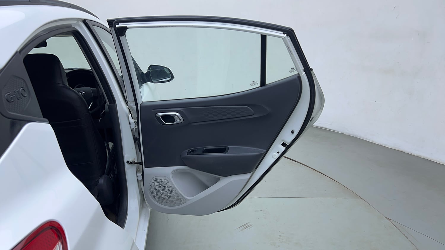 Used 2022 Hyundai Grand i10 Nios Sportz 1.2 Kappa VTVT CNG Cng Manual interior RIGHT REAR DOOR OPEN VIEW