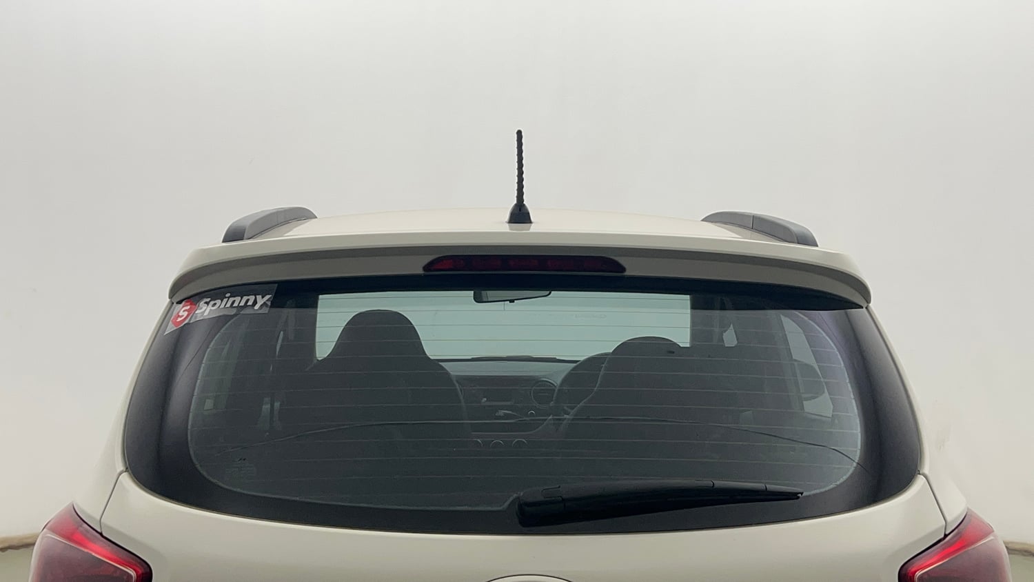 Used 2014 Hyundai Grand i10 Asta 1.2 Kappa VTVT (O) Petrol Manual exterior BACK WINDSHIELD VIEW