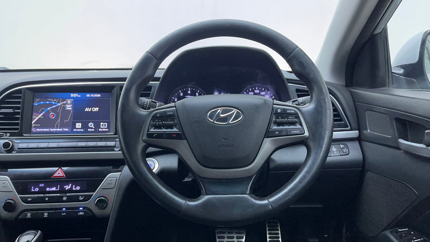 Used 2017 Hyundai Elantra 2.0 SX (O) AT Petrol Automatic interior STEERING VIEW