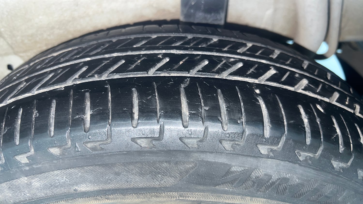 Used 2019 Maruti Suzuki Celerio VXi Petrol Manual tyres LEFT REAR TYRE TREAD VIEW