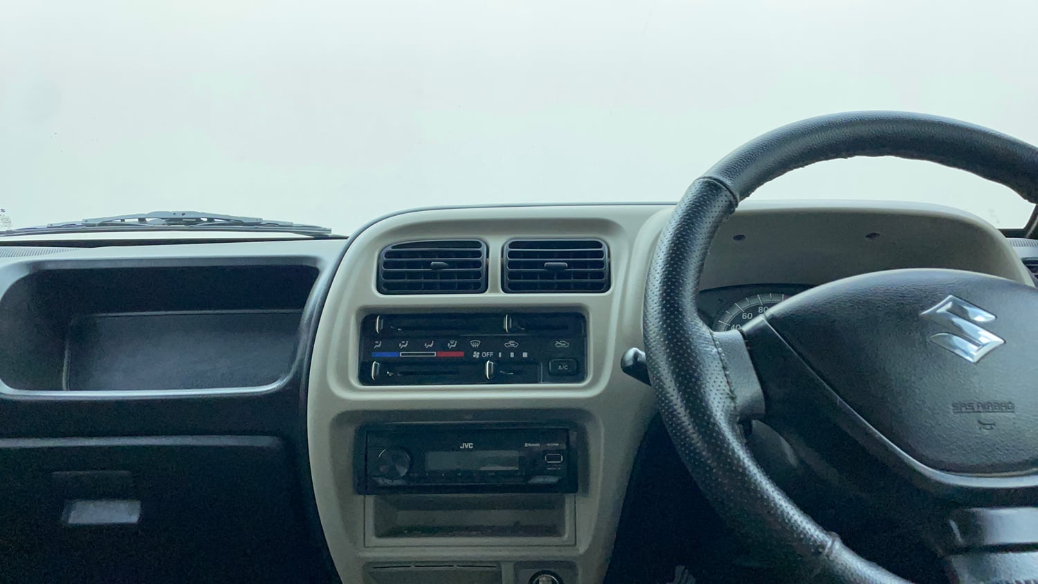 Used 2021 Maruti Suzuki Eeco 5 STR WITH A/C+HTR Petrol Manual interior MUSIC SYSTEM & AC CONTROL VIEW
