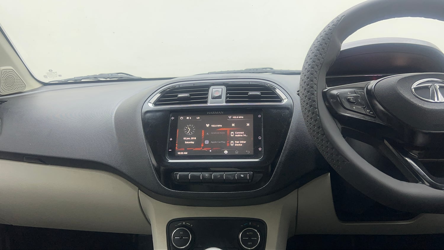 Used 2023 Tata Tiago XZA Plus Petrol Automatic interior MUSIC SYSTEM & AC CONTROL VIEW