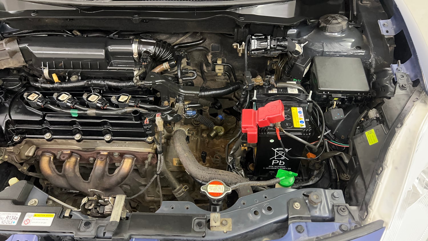 Used 2018 Maruti Suzuki Dzire VXi Petrol Manual engine ENGINE LEFT SIDE VIEW