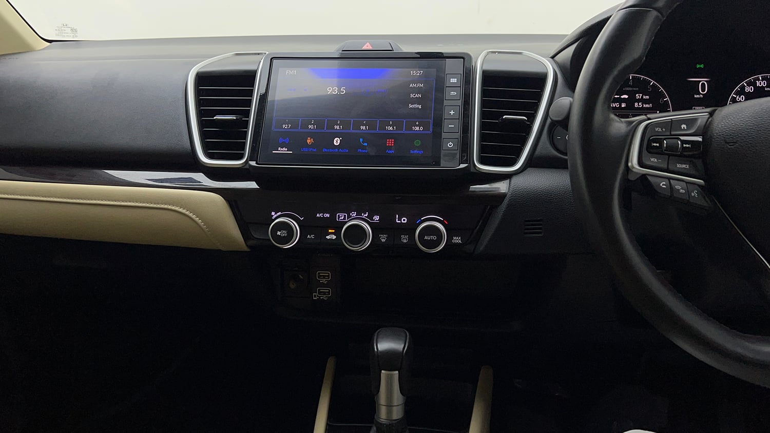 Used 2022 Honda City ZX CVT Petrol Petrol Automatic interior MUSIC SYSTEM & AC CONTROL VIEW