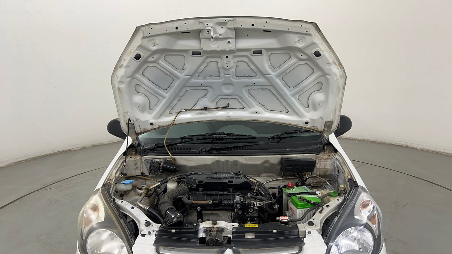 Used 2014 Maruti Suzuki Alto 800 Lxi Petrol Manual engine ENGINE & BONNET OPEN FRONT VIEW