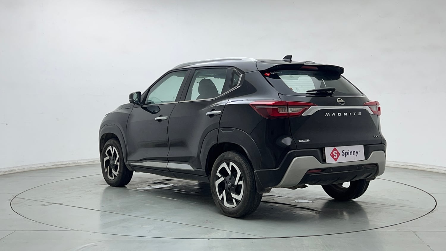 Used 2022 Nissan Magnite XV Premium Turbo CVT Petrol Automatic exterior LEFT REAR CORNER VIEW