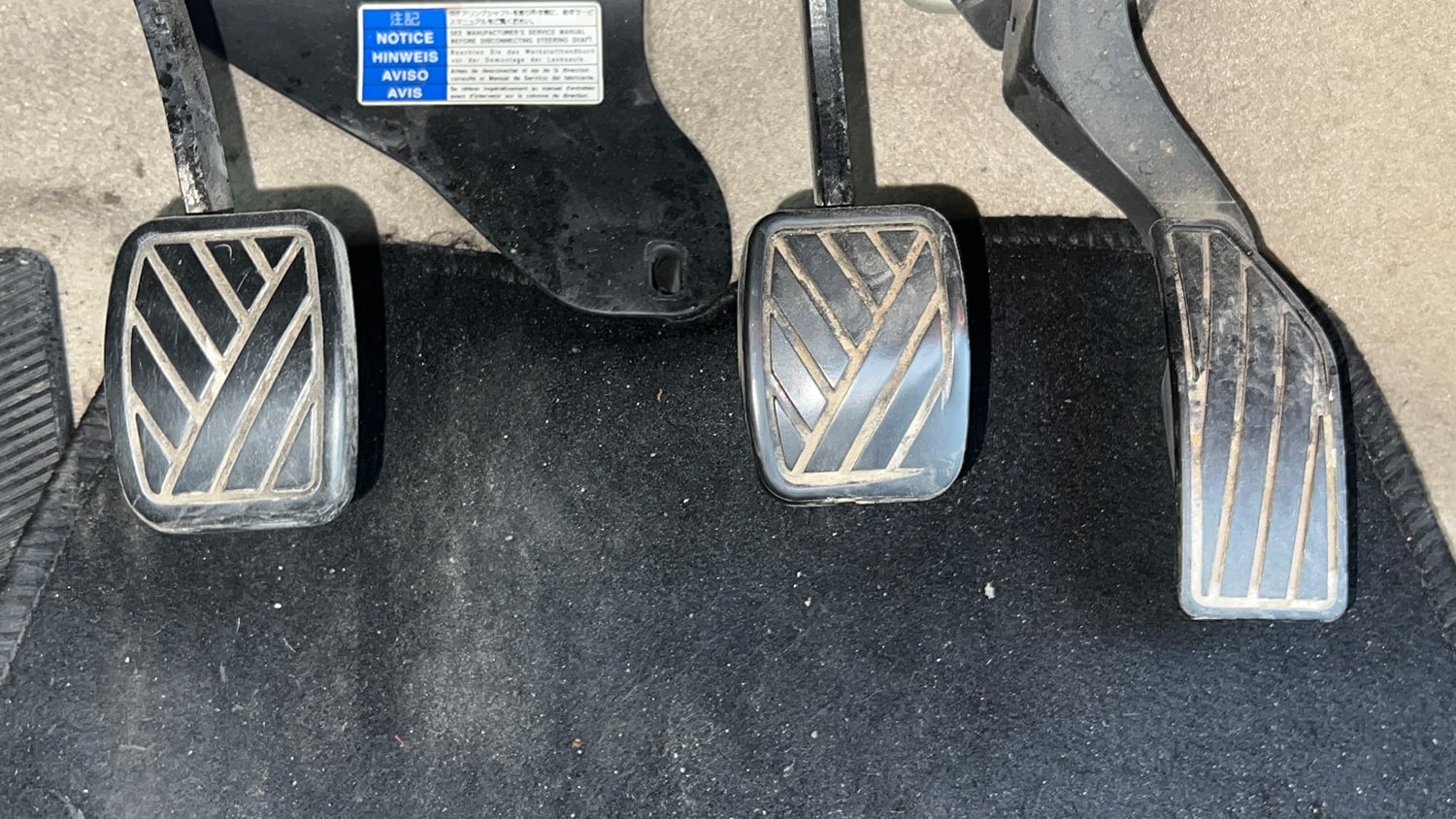 Used 2017 Maruti Suzuki Ciaz Alpha 1.4 MT Petrol Manual interior PEDALS VIEW