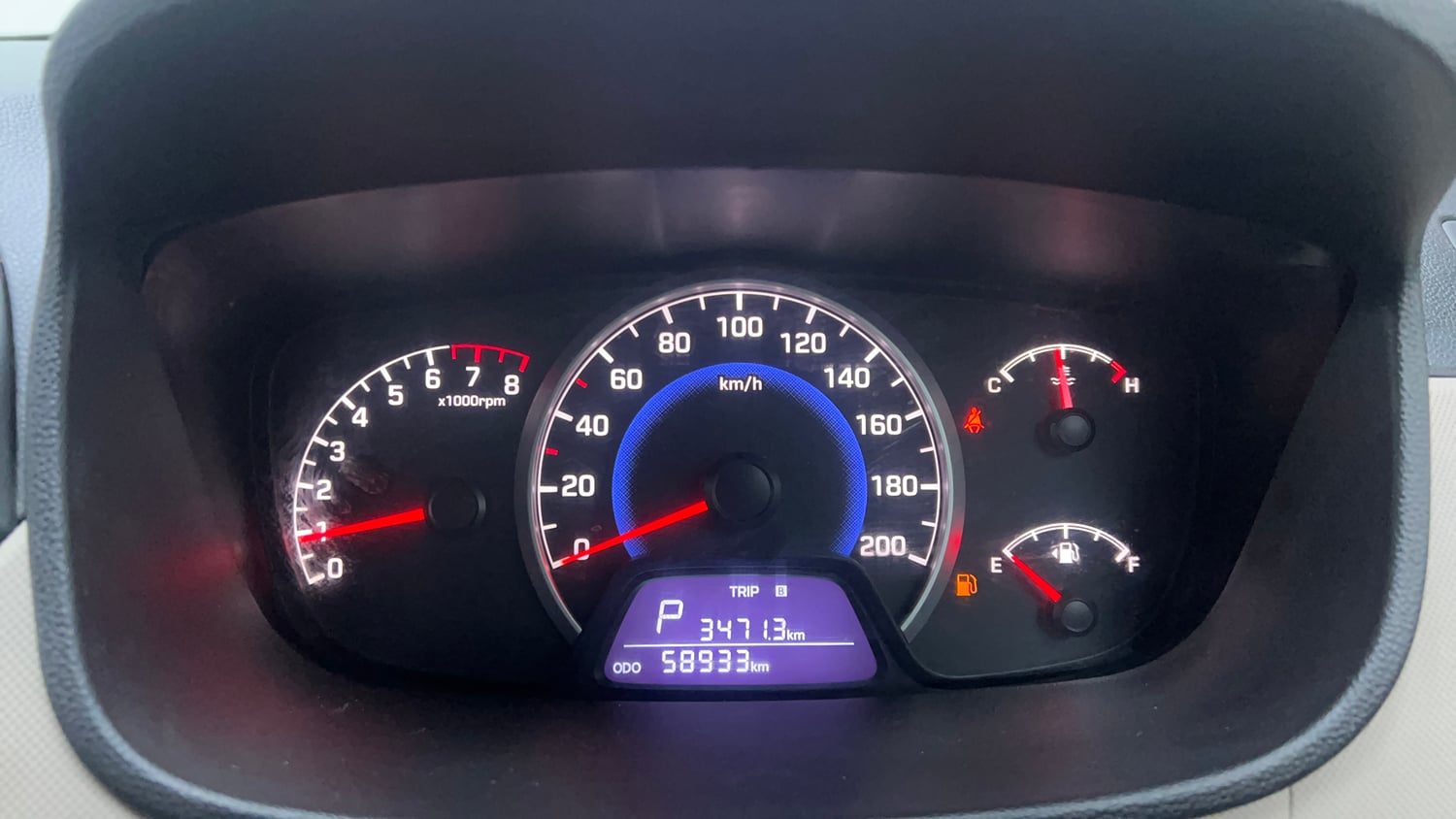 Used 2017 Hyundai Grand i10 Magna AT 1.2 Kappa VTVT Petrol Automatic interior CLUSTERMETER VIEW