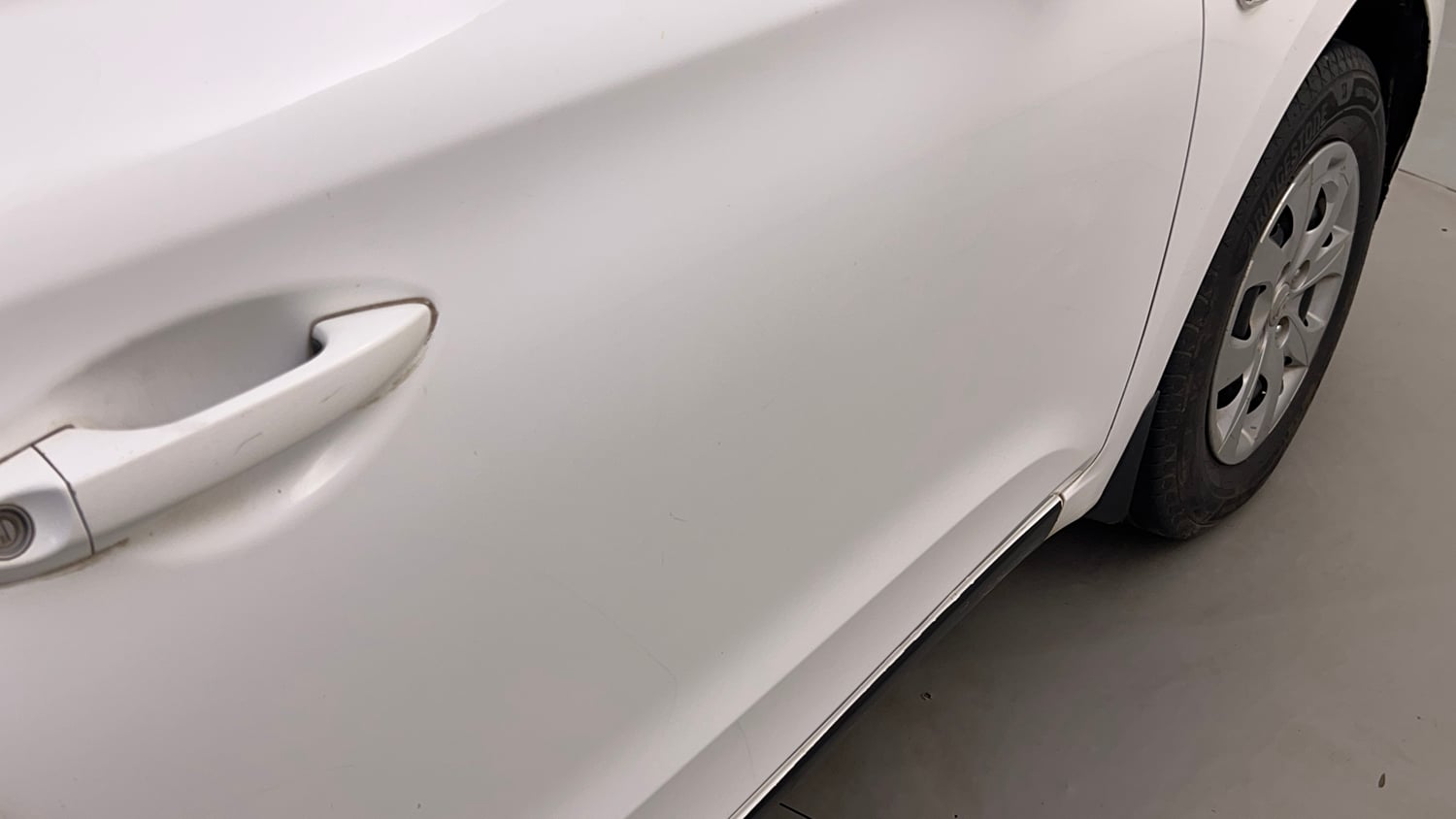 Used 2019 Hyundai Elite i20 Magna Plus 1.2 Petrol Manual dents MINOR DENT