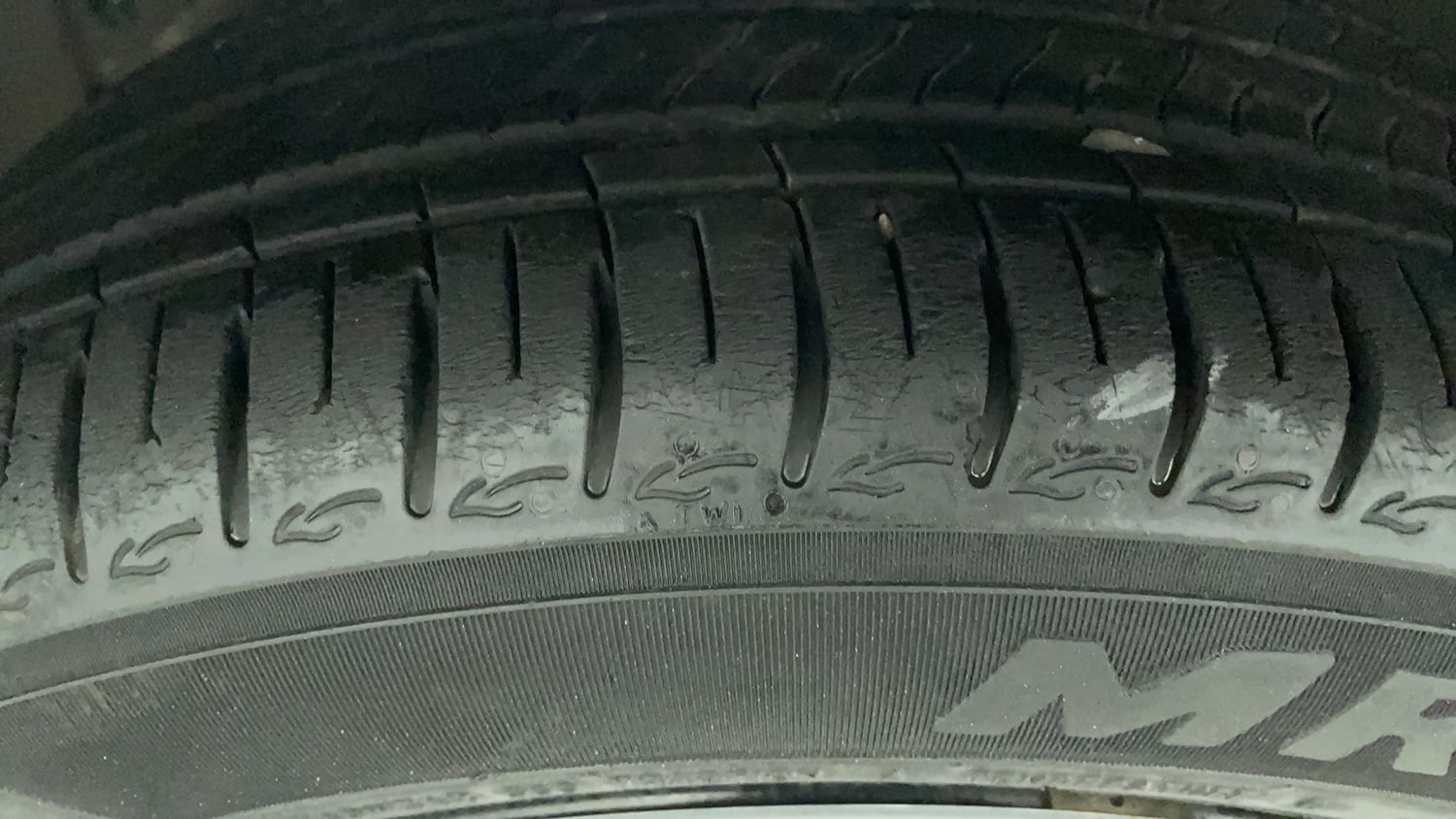 Used 2023 Hyundai Grand i10 Nios Sportz 1.2 Kappa AMT Petrol Automatic tyres LEFT FRONT TYRE TREAD VIEW