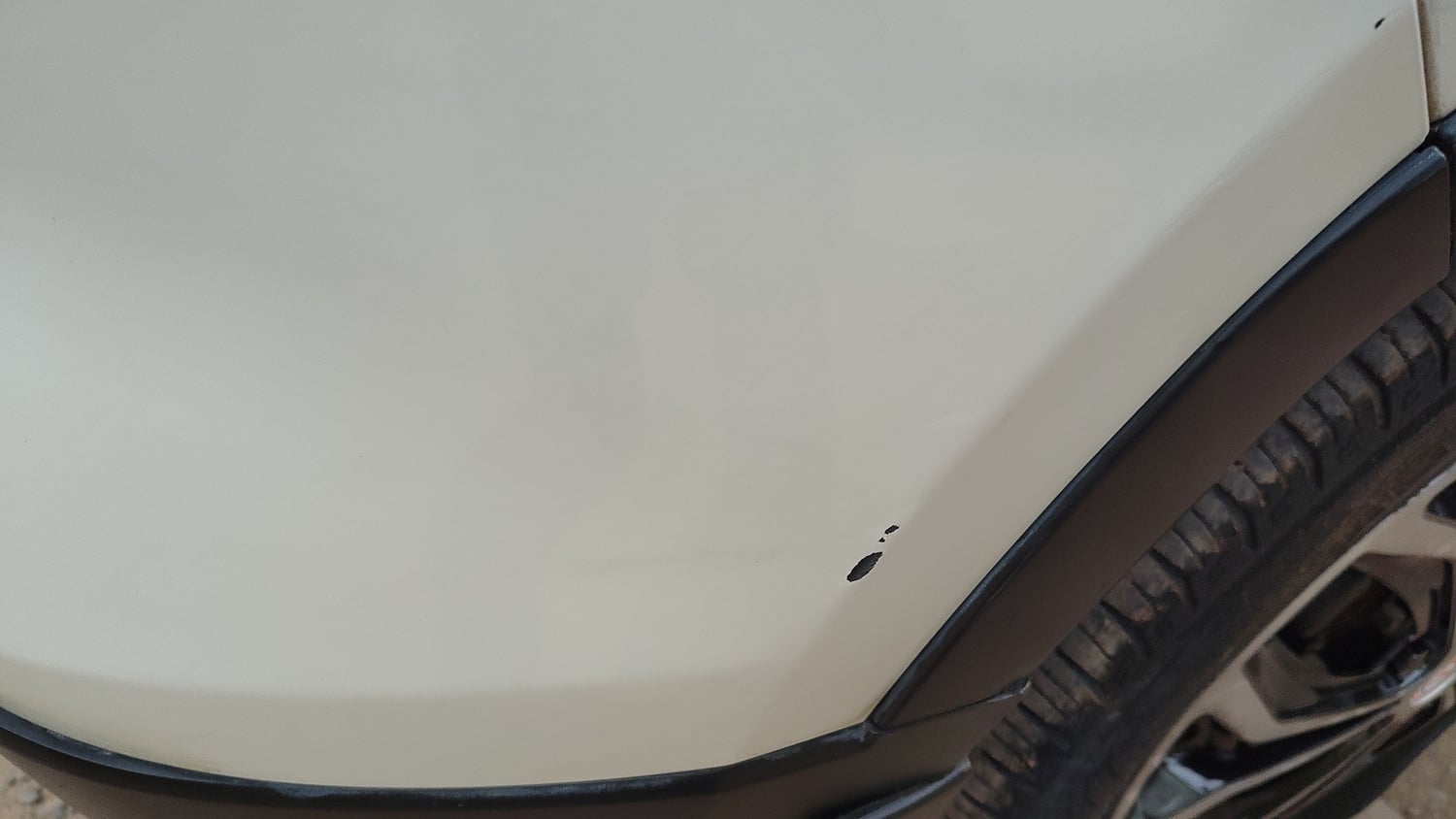 Used 2021 Toyota Urban Cruiser Mid Grade MT Petrol Manual dents MINOR SCRATCH