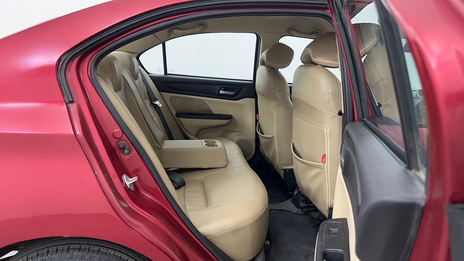 Used 2018 Honda Amaze 1.2 V MT Petrol Petrol Manual interior RIGHT SIDE REAR DOOR CABIN VIEW