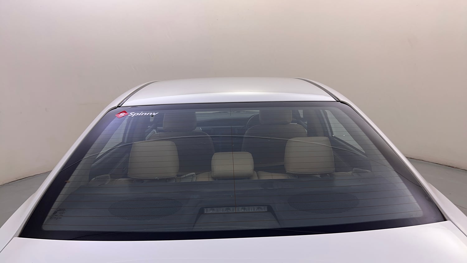Used 2015 Toyota Corolla Altis G Petrol Petrol Manual top_features Rear defogger
