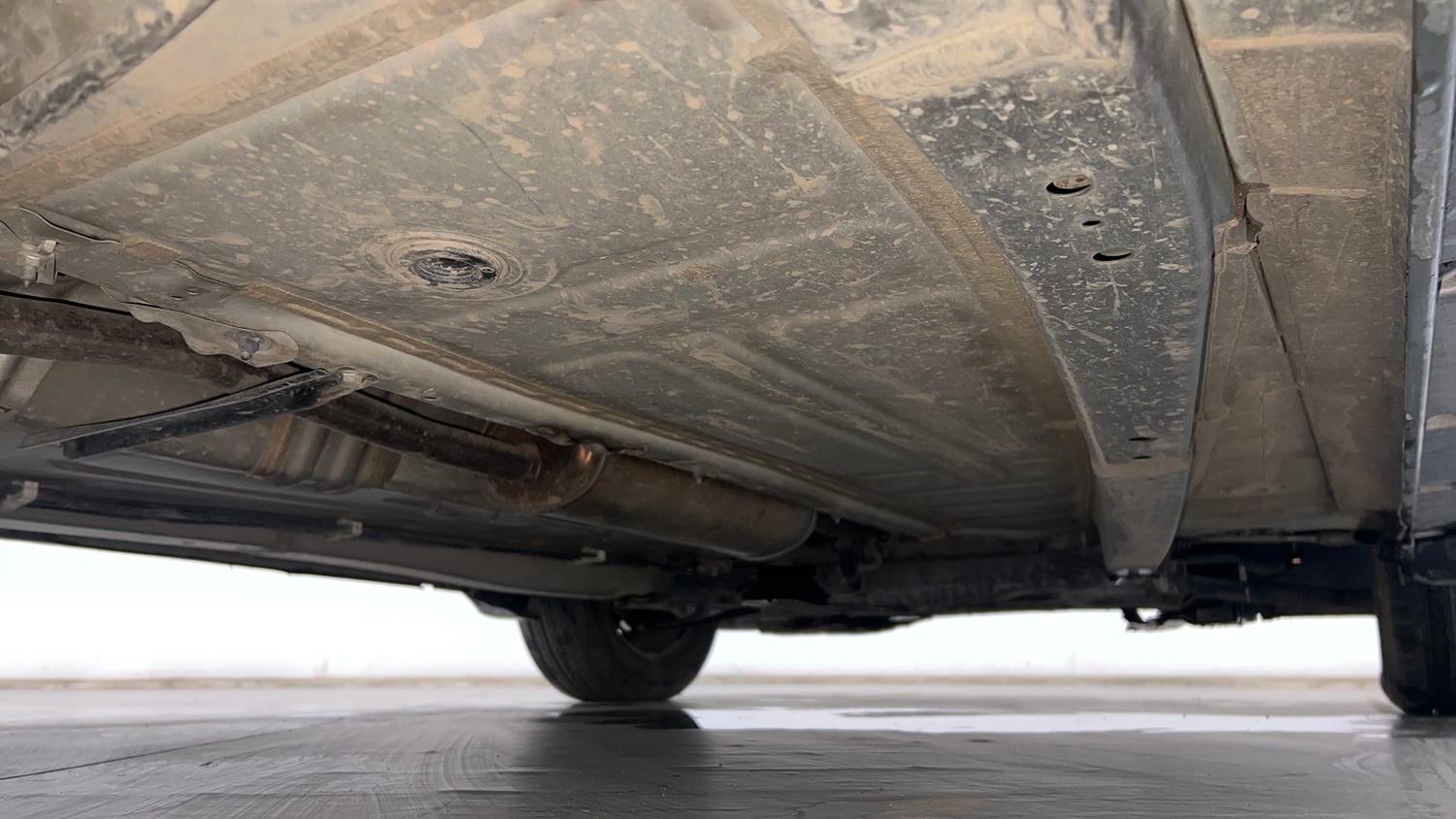 Used 2019 null Petrol Automatic extra REAR RIGHT UNDERBODY VIEW