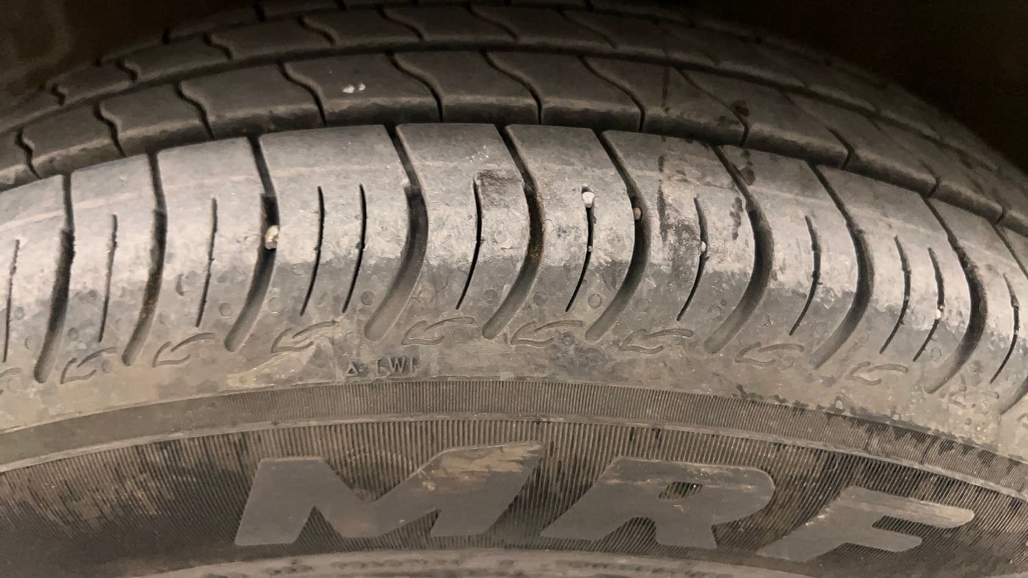 Used 2016 Maruti Suzuki Celerio VXi AMT Petrol Automatic tyres LEFT FRONT TYRE TREAD VIEW