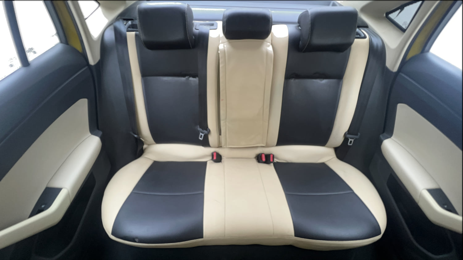 Used 2023 Volkswagen Virtus Highline 1.0 TSI AT Petrol Automatic interior REAR SEAT CONDITION VIEW